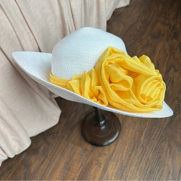 One of a Kind White and Yellow Women's Hat - Picture 1 of 7